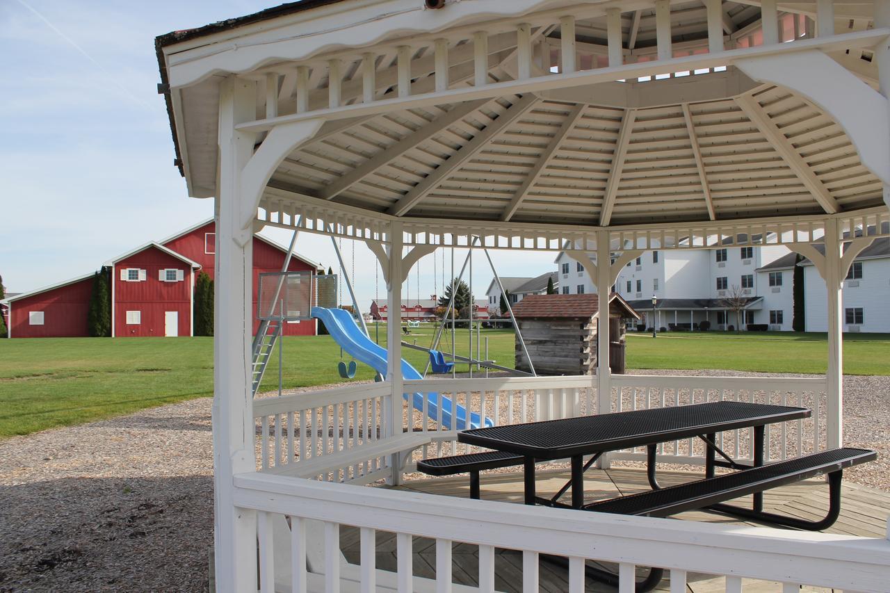 Farmstead Inn And Conference Center Shipshewana Exteriör bild