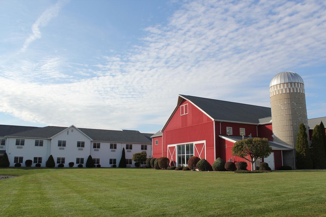 Farmstead Inn And Conference Center Shipshewana Exteriör bild